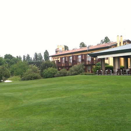 Hotel Golf Inn Ліньяно-Сабб'ядоро Екстер'єр фото